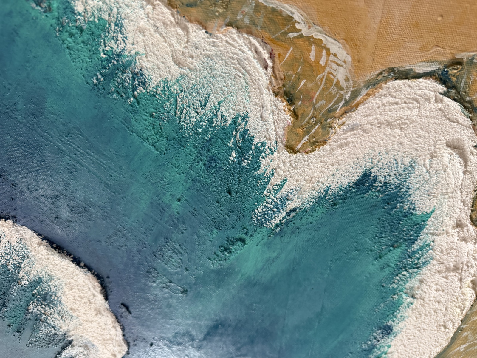 Close-up of the shoreline texture on Tidebound
